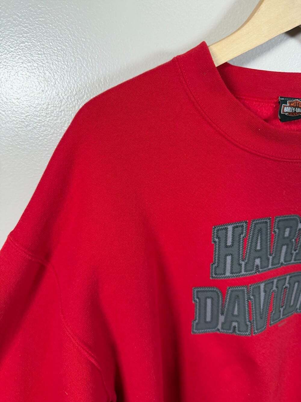 Harley Davidson Mid Ohio Crewneck Sweatshirt Size Large Graphic Red Y2K 2004 - Picture 5 of 9